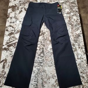 NWT Under Armour tactical pants